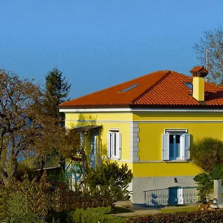 Holiday home Casabarcolana